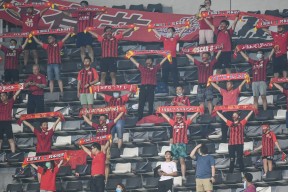 开云sports-上海上港队挑战北京中赫队，双方实力对比的简单介绍