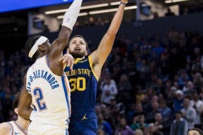 kaiyun(中国)官方网站-开拓者击败步行者，利拉德致命三分射入绝杀()