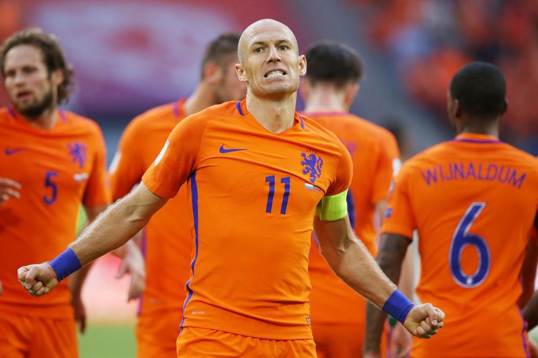 kaiyun(中国)官方网站-意大利险胜瑞典进入八强，荷兰遭遇罕见-平局迟早出局()  第1张