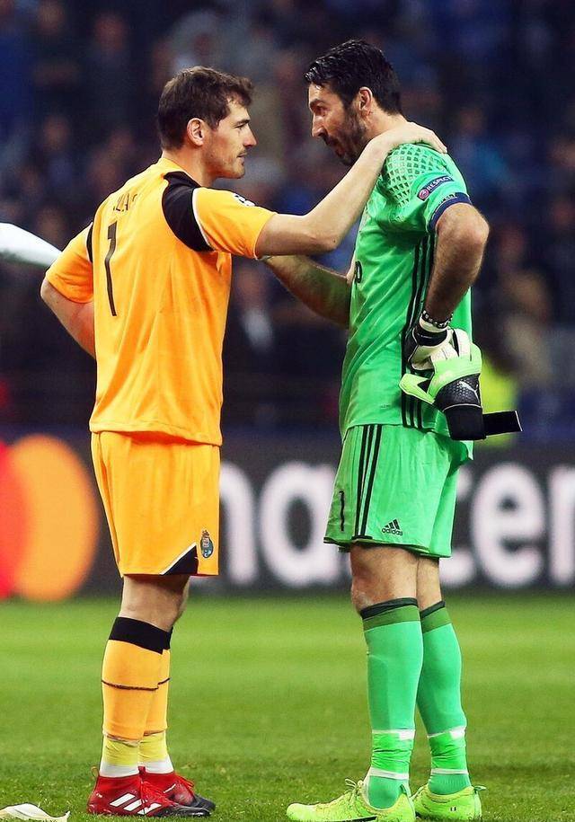 开云体育app-欧胡斯门将出色扑救，帮助球队保持不败()  第2张