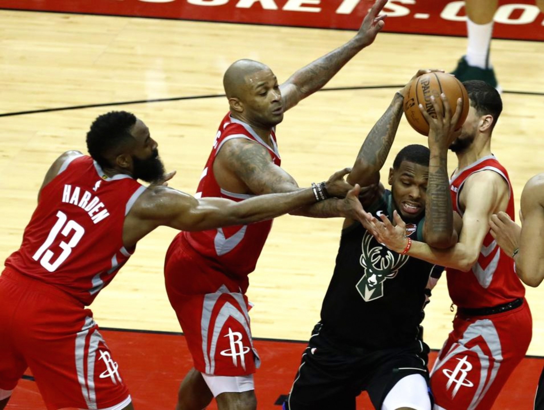 开云体育sports-火箭全队状态火热,明日对阵勇士会有精彩表现() 第1张 开云体育sports-火箭全队状态火热,明日对阵勇士会有精彩表现() 第1张